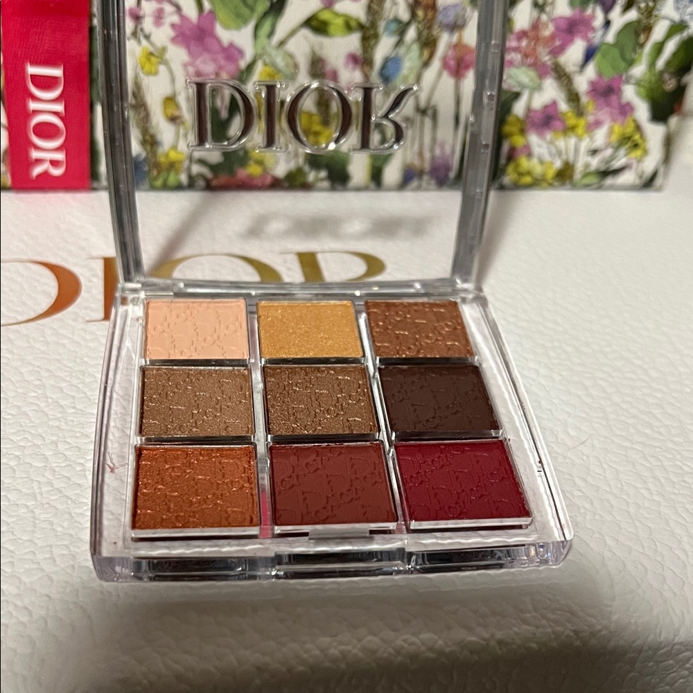 Dior Eyeshadow Palette - Gold, Brown, Red Hues